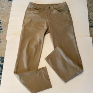 Lululemon ABC Pant Khaki, Size 28